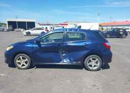 2010 TOYOTA Matrix XR