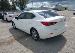 2016 MAZDA MAZDA3 GS