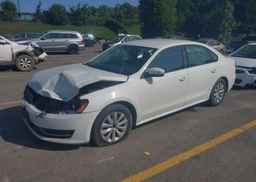 2013 VOLKSWAGEN PASSAT 2.5L TRENDLINE