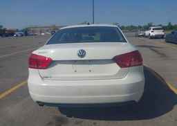 2013 VOLKSWAGEN PASSAT 2.5L TRENDLINE
