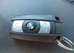 2011 BMW 3 SERIES