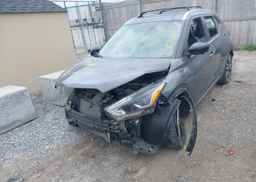 2018 NISSAN KICKS S