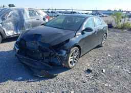 2024 KIA FORTE EX