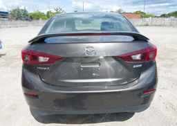 2015 MAZDA MAZDA3 GS