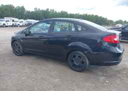 2013 FORD FIESTA SE