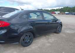2013 FORD FIESTA SE