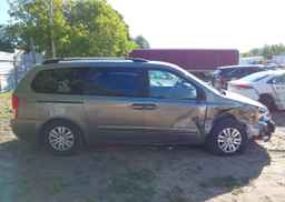 2011 KIA SEDONA EX