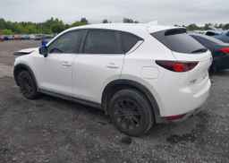 2017 MAZDA CX-5 GS