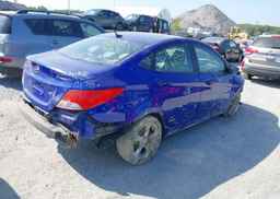 2014 HYUNDAI ACCENT GL