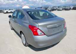 2012 NISSAN VERSA S