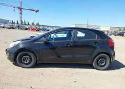 2013 KIA RIO 5-DOOR