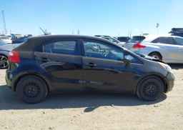 2013 KIA RIO 5-DOOR
