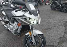 2002 YAMAHA FZ1