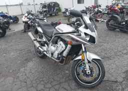 2002 YAMAHA FZ1