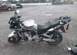 2002 YAMAHA FZ1