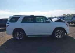 2022 TOYOTA 4RUNNER