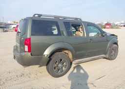 2005 NISSAN PATHFINDER LE