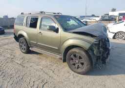 2005 NISSAN PATHFINDER LE
