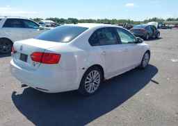2012 VOLKSWAGEN JETTA SE