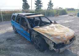 2000 VOLVO V70 XC