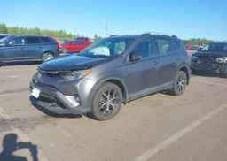 2016 TOYOTA RAV4 SE