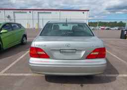 2002 LEXUS LS 430
