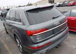 2021 AUDI Q7