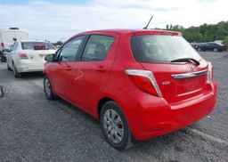 2012 TOYOTA YARIS