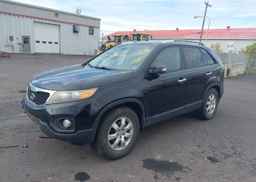 2012 KIA SORENTO LX