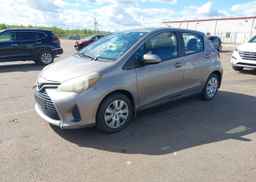 2015 TOYOTA YARIS LE