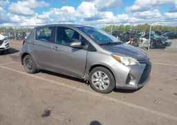 2015 TOYOTA YARIS LE