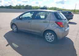 2015 TOYOTA YARIS LE