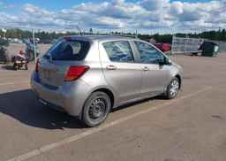 2015 TOYOTA YARIS LE