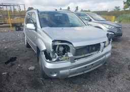 2005 NISSAN X-TRAIL XE