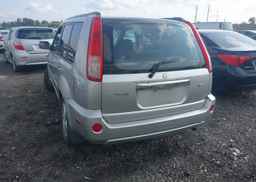 2005 NISSAN X-TRAIL XE
