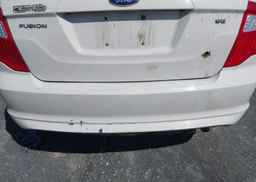 2011 FORD FUSION SE