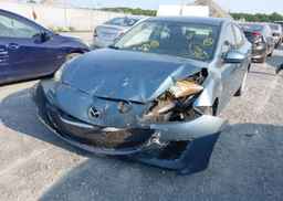 2010 MAZDA MAZDA3 GS