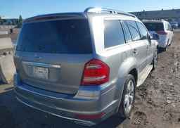 2011 MERCEDES-BENZ GL 350 BLUETEC
