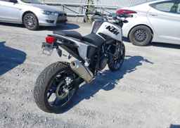 2016 KTM 690 DUKE