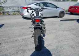 2016 KTM 690 DUKE