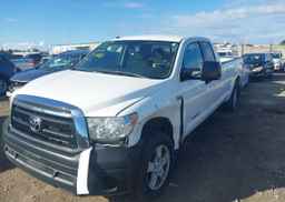 2011 TOYOTA TUNDRA SR5 5.7L V8