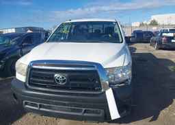2011 TOYOTA TUNDRA SR5 5.7L V8