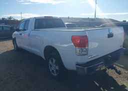 2011 TOYOTA TUNDRA SR5 5.7L V8