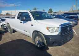 2011 TOYOTA TUNDRA SR5 5.7L V8