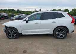 2021 VOLVO XC60 T6 MOMENTUM