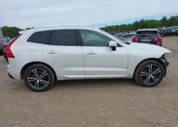 2021 VOLVO XC60 T6 MOMENTUM