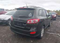 2011 HYUNDAI SANTA FE SE