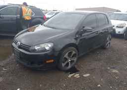 2010 VOLKSWAGEN GOLF