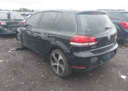 2010 VOLKSWAGEN GOLF