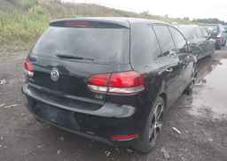 2010 VOLKSWAGEN GOLF